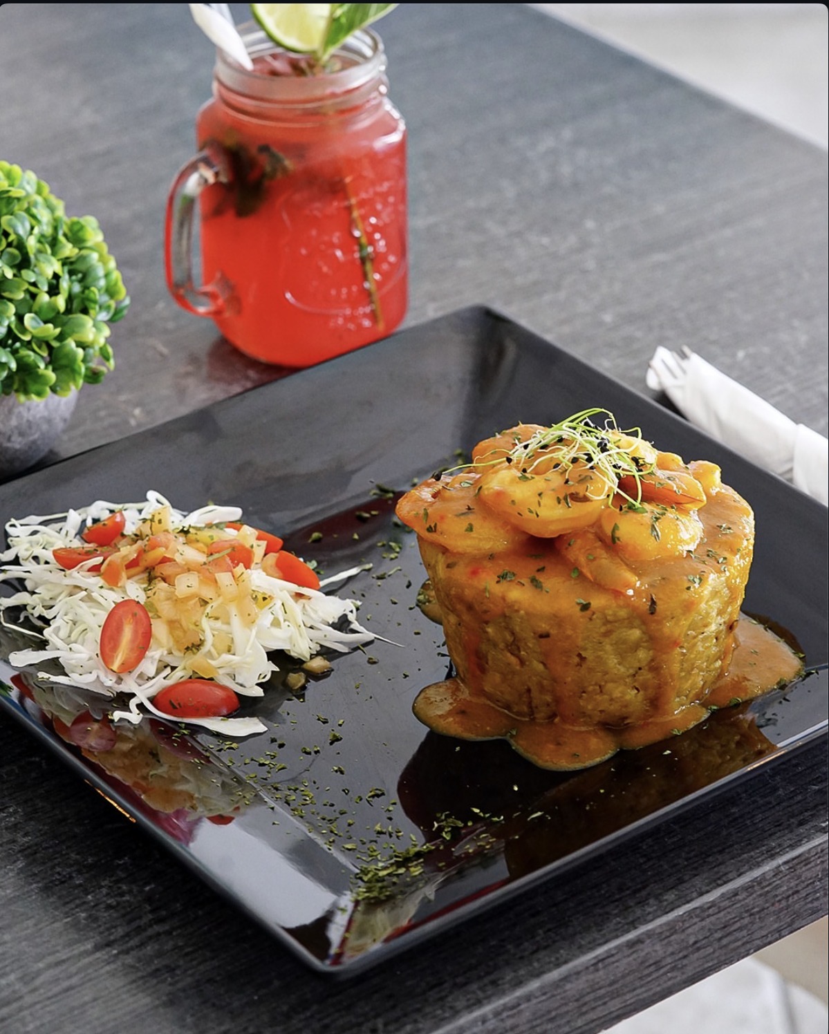 Mofongo con Camarones · Mofongo with Shrimp